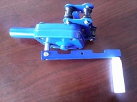 傳統(tǒng)國產(chǎn)卷膜器側(cè)卷